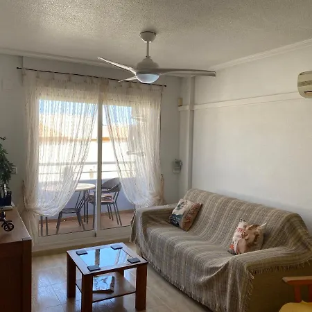 Luxurious 2 Bedroom Near Cabo Roig Strip Apartment *